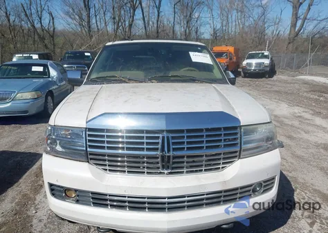 2010 Lincoln Navigator из США, поврежденный, VIN 5LMJJ2J50AEJ10471